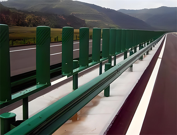 大连三波护栏板在高速公路的应用